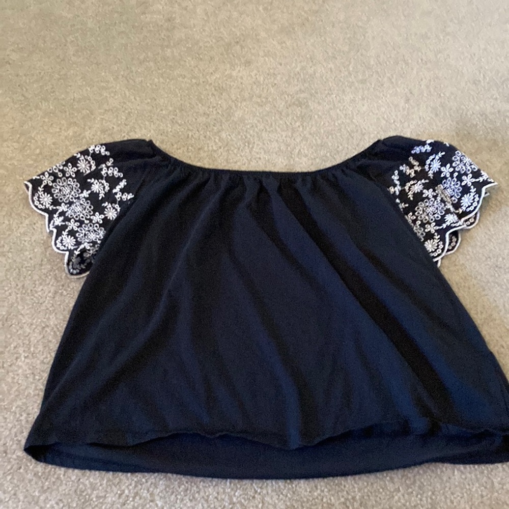 Off the shoulder lace detail top